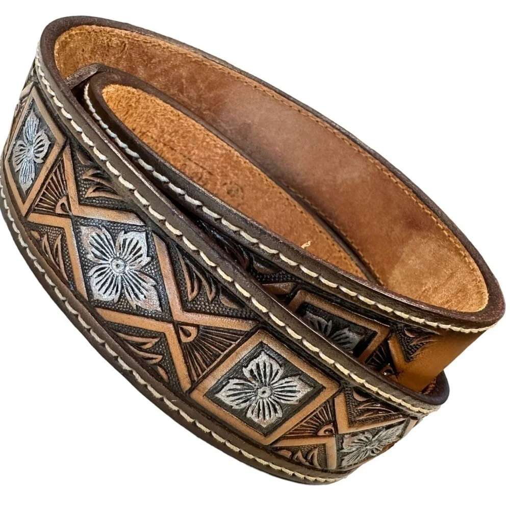 Sold - Picture 2 of 8